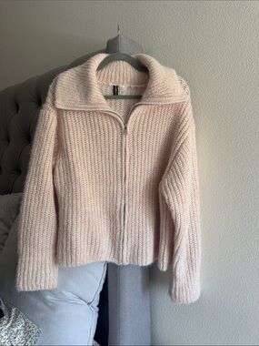 H&M Knit zip sweater